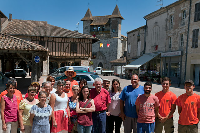 Une partie des agents de la commune regroupés autour du maire - Juillet 2017|Photo © jean-Paul Epinette - icimedia@free.fr Une partie des agents de la commune regroupés autour du maire - Juillet 2017|Photo © jean-Paul Epinette - icimedia@free.fr