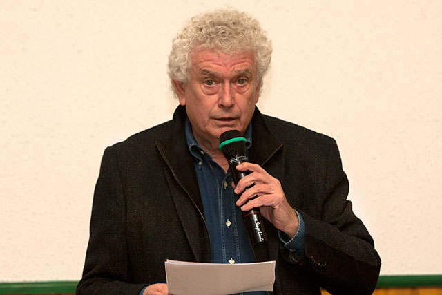 Presse, radio, internet, réunils publiques... la municipalité a accordé du prix à la communication citoyenne...|Archives © jean-Paul Epinette