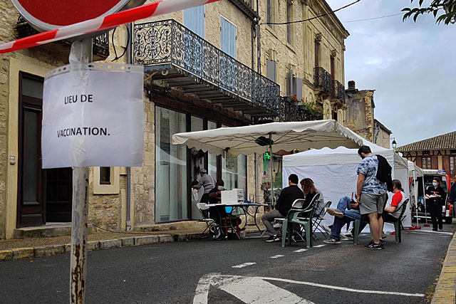 Samedi, le stand de vaccination sera installé Place du Fort...|| Photo © Jean-Paul Epinette Samedi, le stand de vaccination sera installé Place du Fort...|| Photo © Jean-Paul Epinette