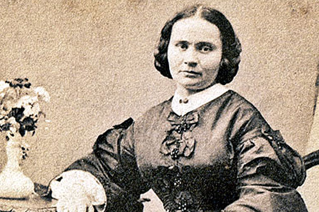 Marie Célestine Zélie de Villeréal née en 1825 à Villeréal, morte à Paris en 1861. - Photo © Jean-Paul Épinette.