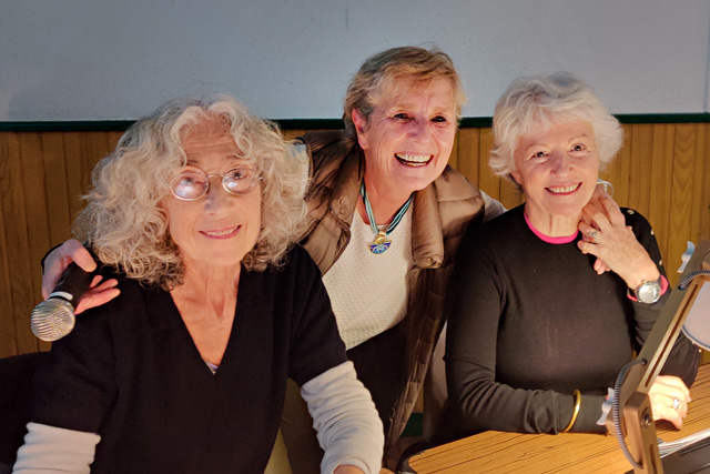 De g. à dr. - Évelyne Blum, Isabelle Taudière et Véronique Blum. - | © Jean-Paul Epinette